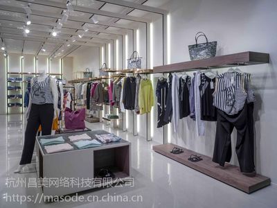 光影魔法 女裝店燈光設(shè)計(jì)全攻略，點(diǎn)亮銷售與格調(diào)